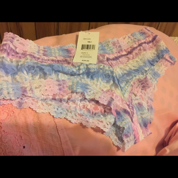 Hanky Panky Printed Signature Lace Boyshort - Picture 4 of 7